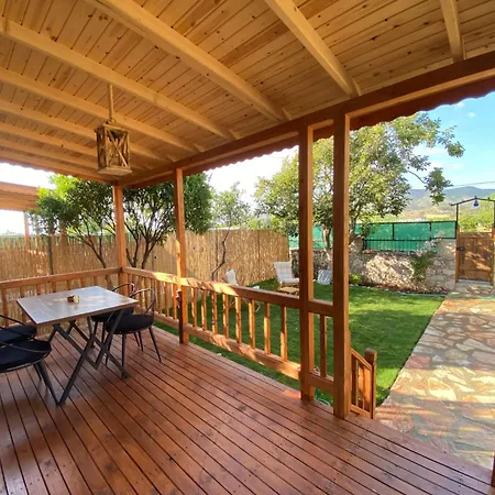 וילה Gunesinevi Sakura Suites *